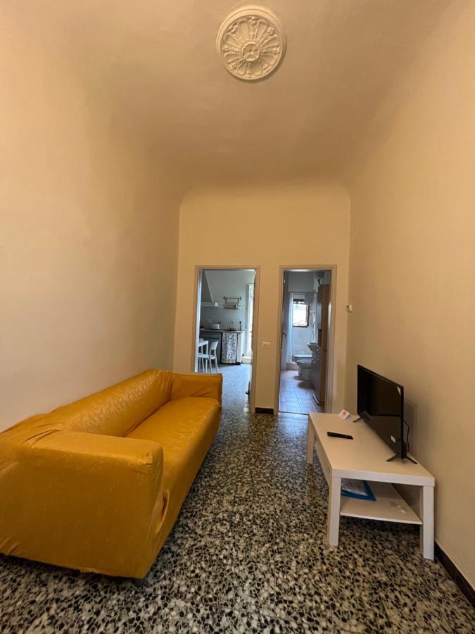 Apartment Dalla Mirella Флоренция Экстерьер фото