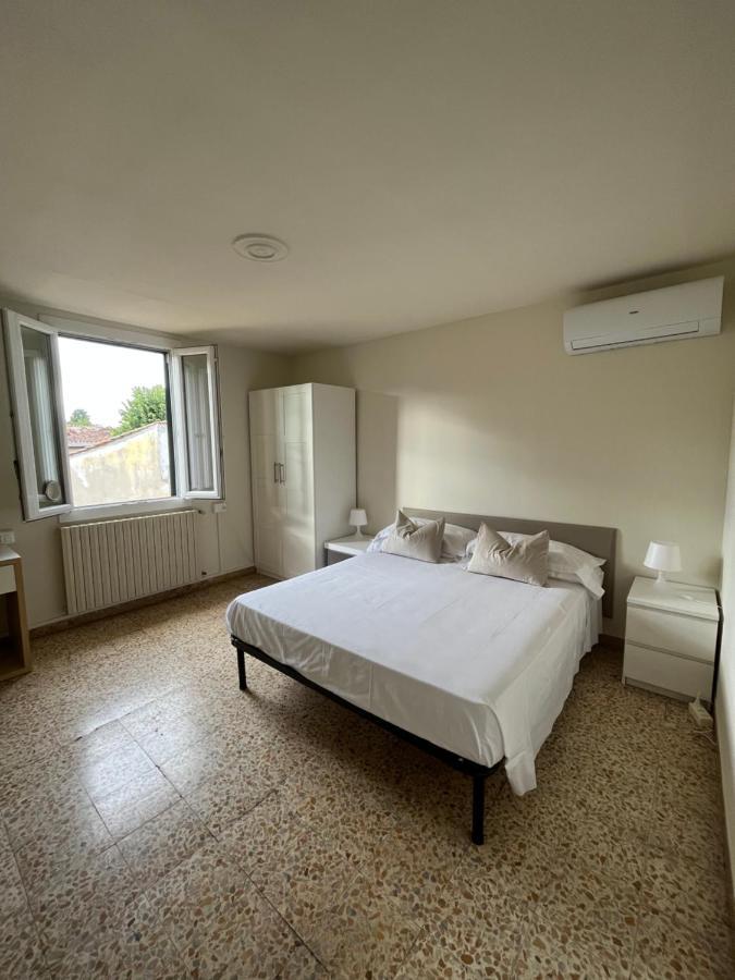 Apartment Dalla Mirella Флоренция Экстерьер фото
